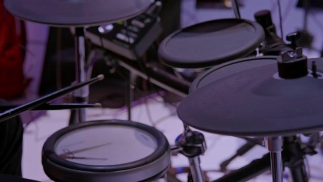 Himno 235: Cerca de Ti, Señor - Hna. María Luisa Piraquive #idmji (En Vivo Movistar Arena)